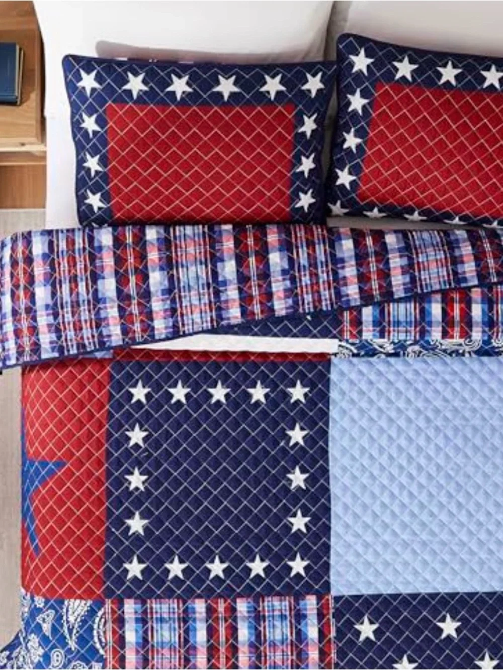 Patriotic Stars & Stripes Quilt Set - Red, White & Blue